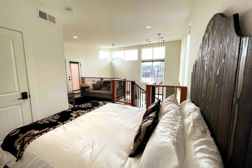 Brand New Upscale Home- Best Location! Whitefish Exterior foto