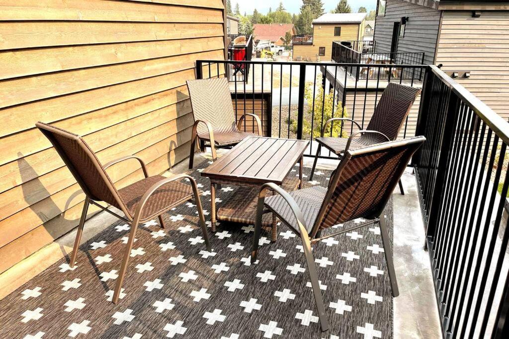 Brand New Upscale Home- Best Location! Whitefish Exterior foto