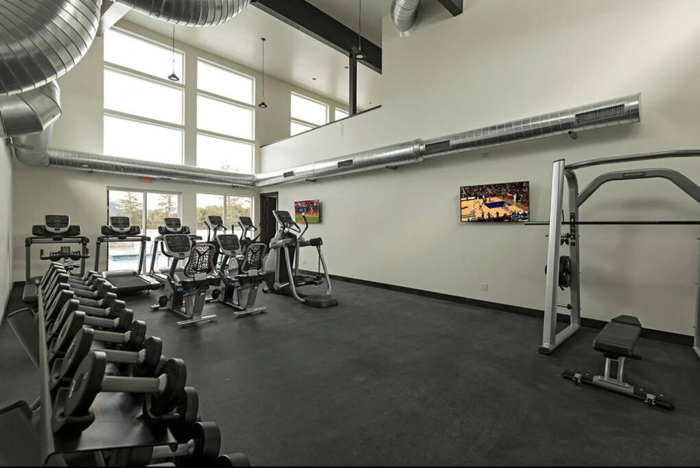 Brand New Upscale Home- Best Location! Whitefish Exterior foto
