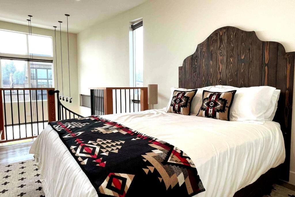 Brand New Upscale Home- Best Location! Whitefish Exterior foto