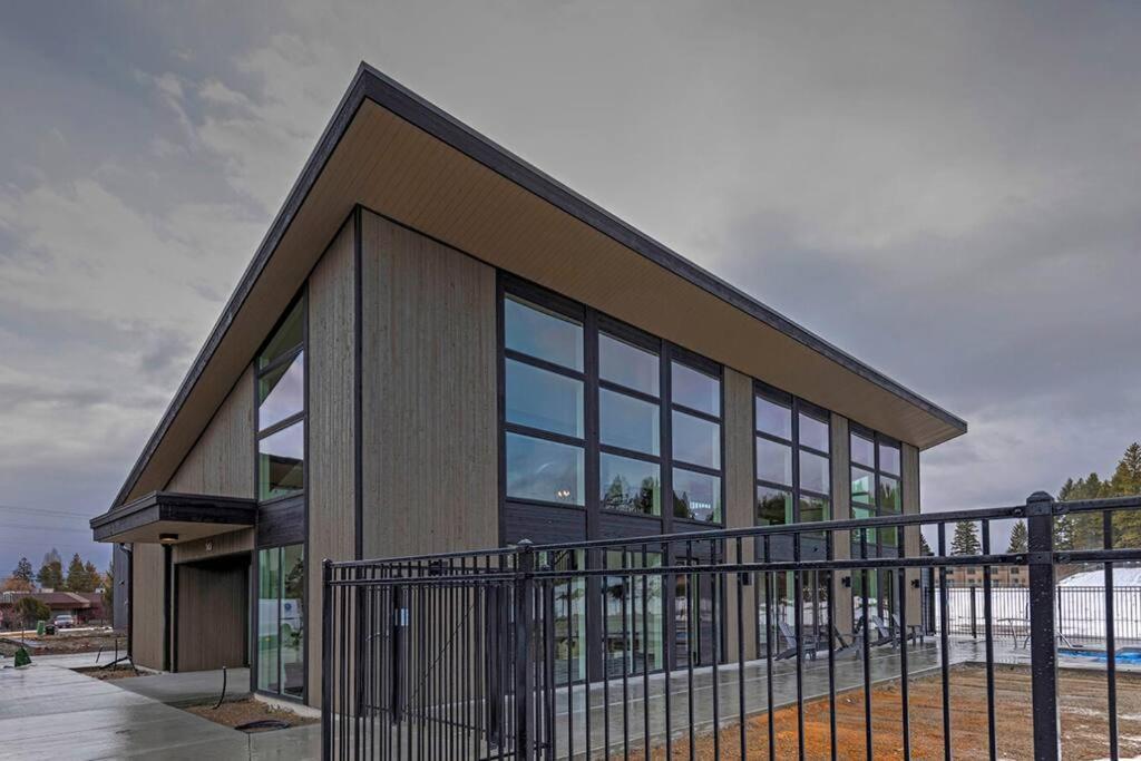 Brand New Upscale Home- Best Location! Whitefish Exterior foto