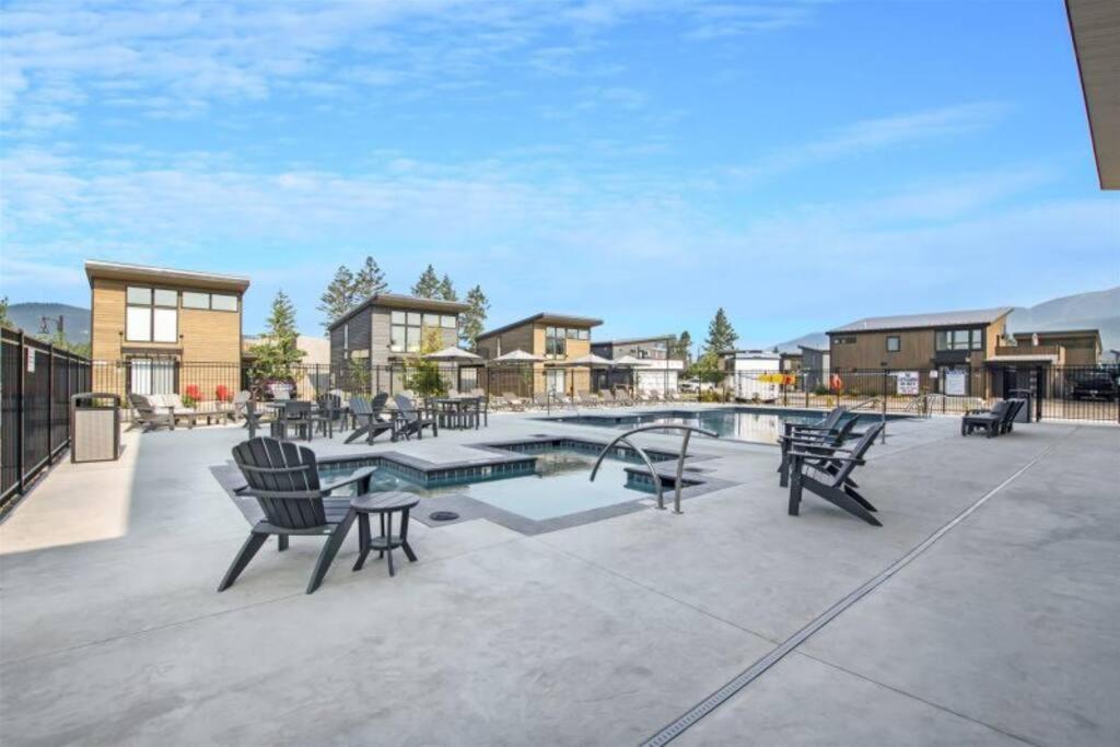 Brand New Upscale Home- Best Location! Whitefish Exterior foto